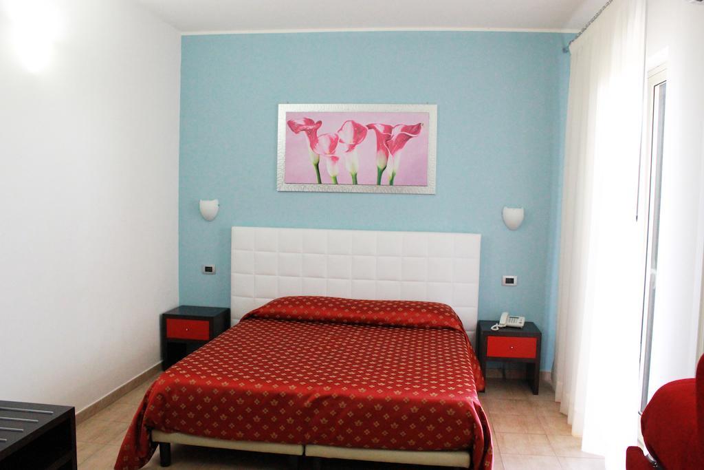 פלורידיה Hotel Vittorio Emanuele מראה חיצוני תמונה