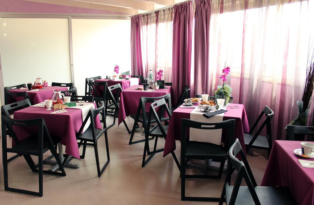 פלורידיה Hotel Vittorio Emanuele מראה חיצוני תמונה